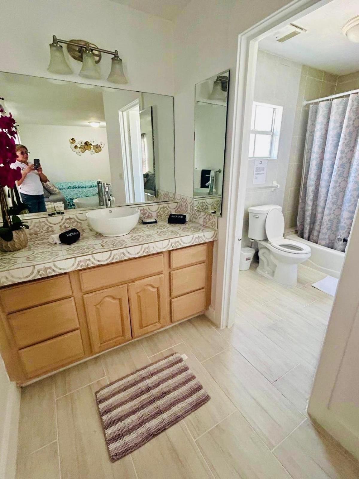 Mi Casa Es Tu Casa, Midtown #2 Διαμέρισμα Τάμπα Εξωτερικό φωτογραφία