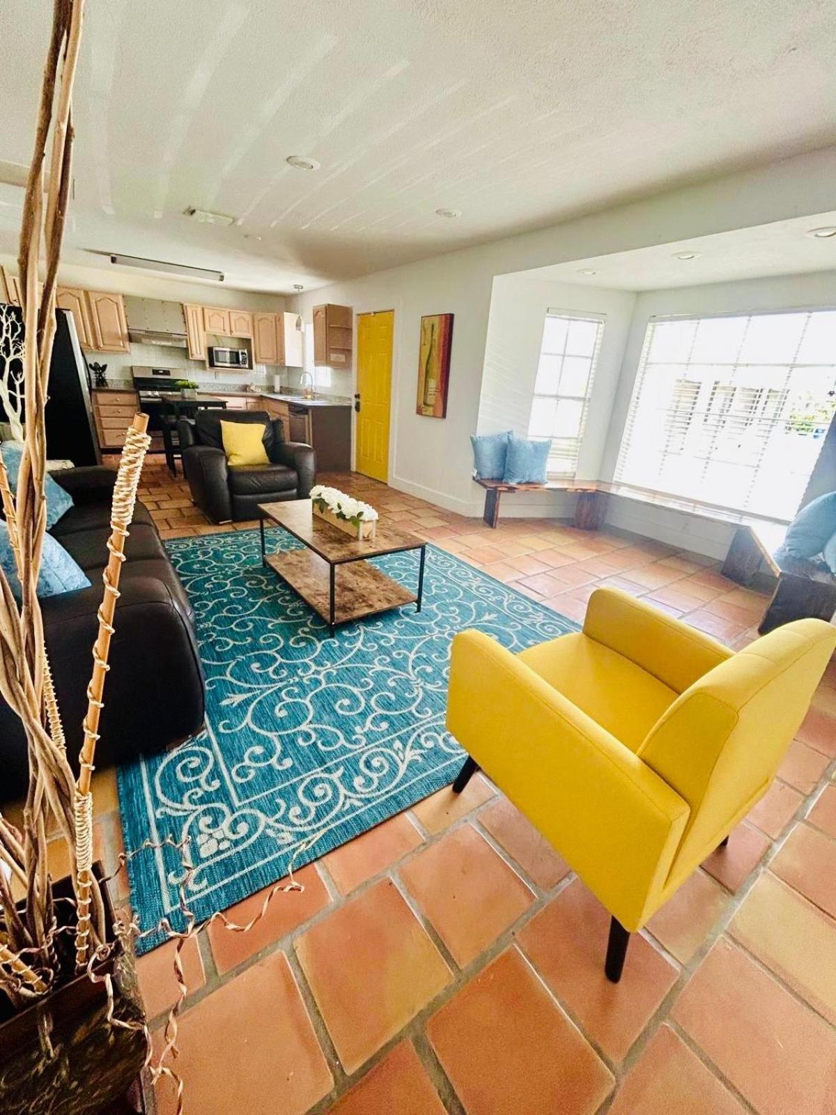 Mi Casa Es Tu Casa, Midtown #2 Διαμέρισμα Τάμπα Εξωτερικό φωτογραφία